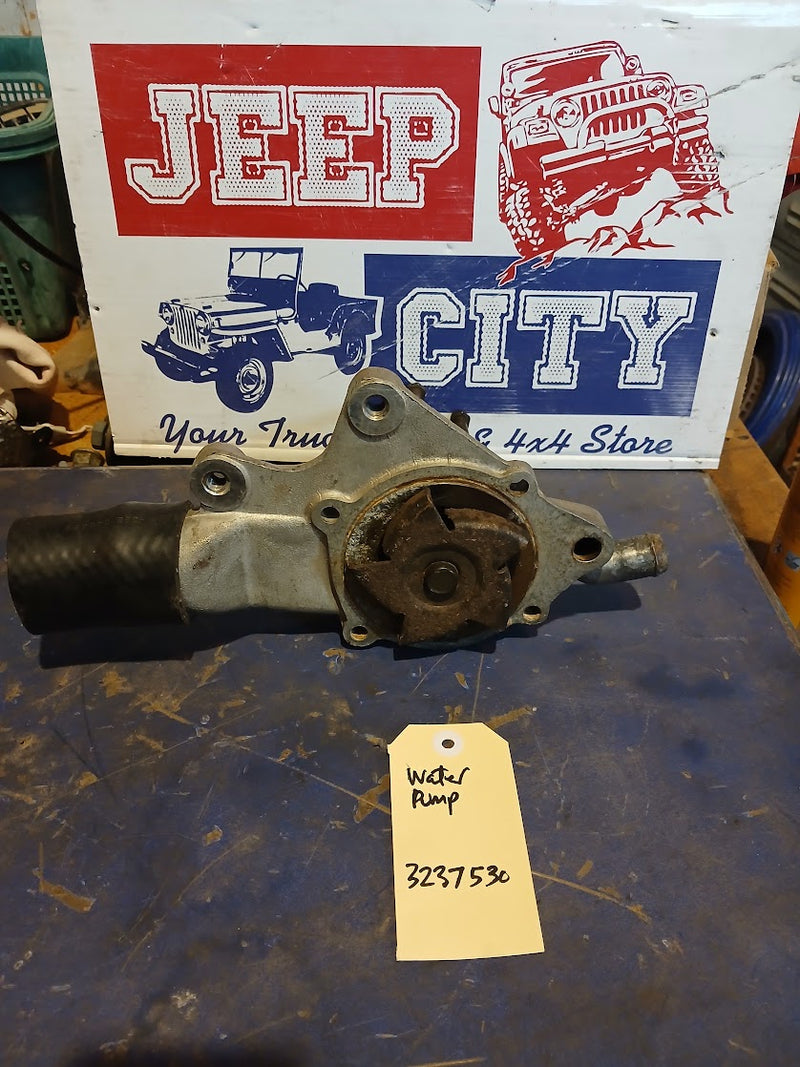 Water Pump Jeep 4.2L 258AMC 3237530
