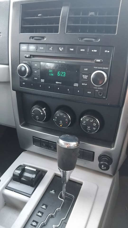 SOLD Vehicle for Sale Jeep KK Cherokee 2008 CRD 2.8L SOLD