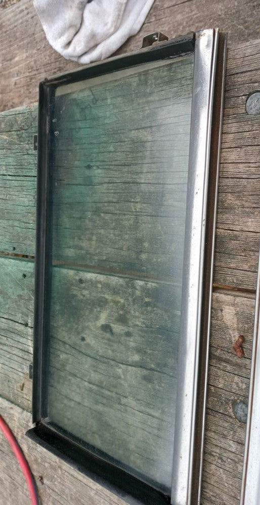 Window Assembly Jeep SJ Cherokee 4 Door 1968 - 1991 Rear RHS