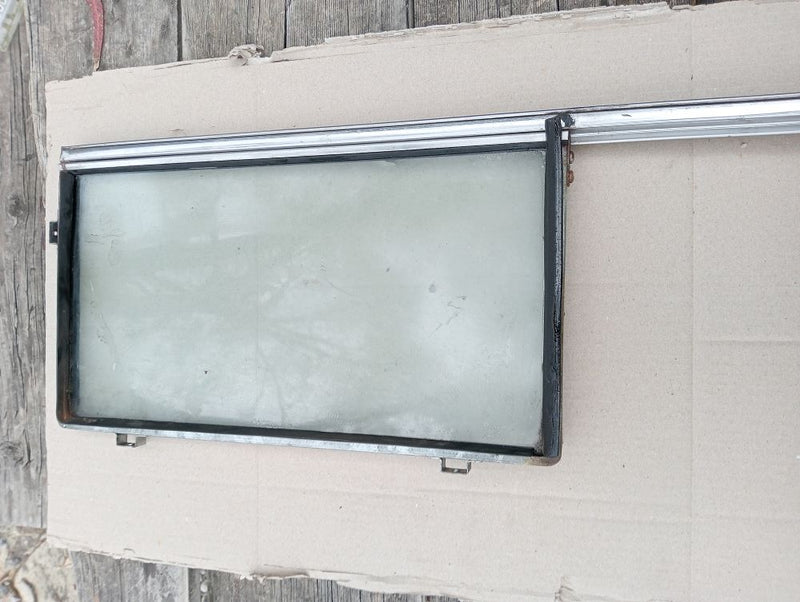 Window Assembly Jeep SJ Cherokee 4 Door 1968 - 1991 Rear RHS