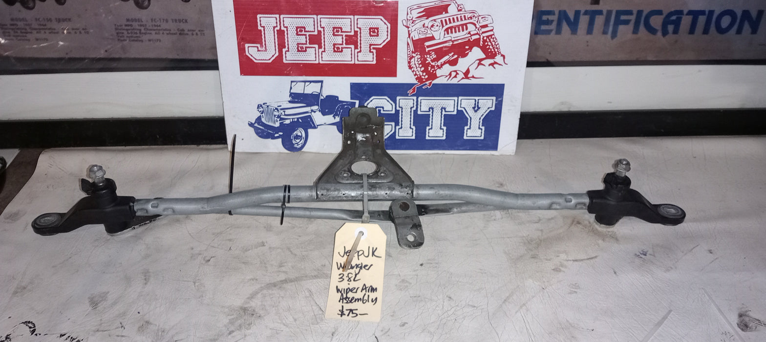 Wiper & Washer Arm Assembly Jeep JK