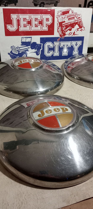 Hub Caps Vintage Jeep Dog Dish 10.75" OD Set of 4