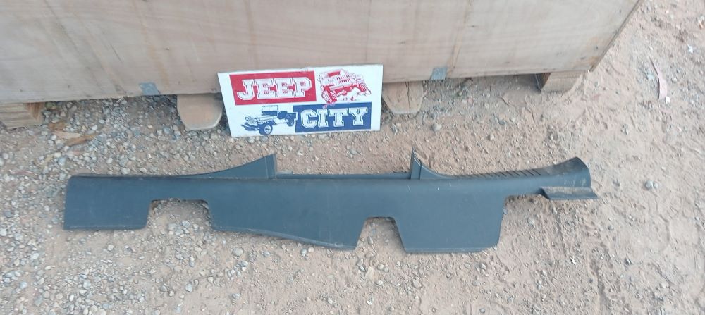 Door Scuff  Plate Right Jeep Patriot OYF04XDVAF