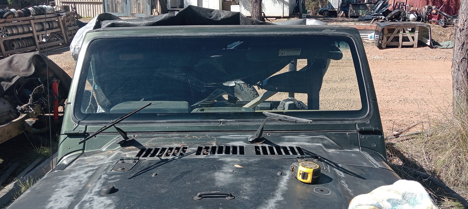 Windscreen Surround with Windscreen Jeep TJ Wrangler Green