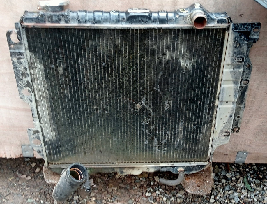 Radiator Copper Core Jeep TJ Wrangler Preowned