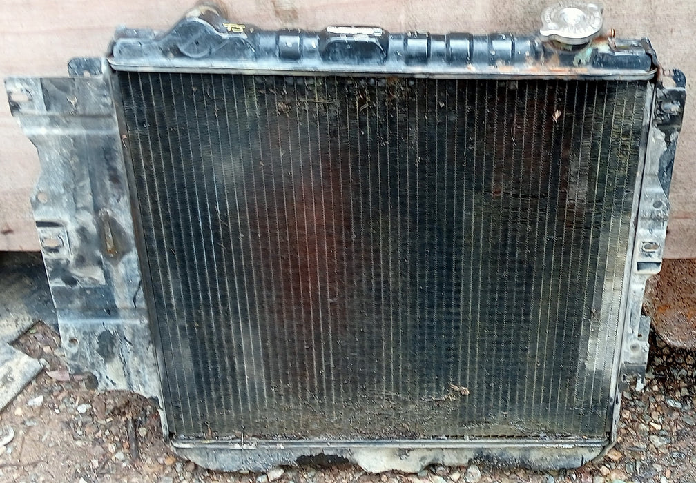 Radiator Copper Core Jeep TJ Wrangler Preowned