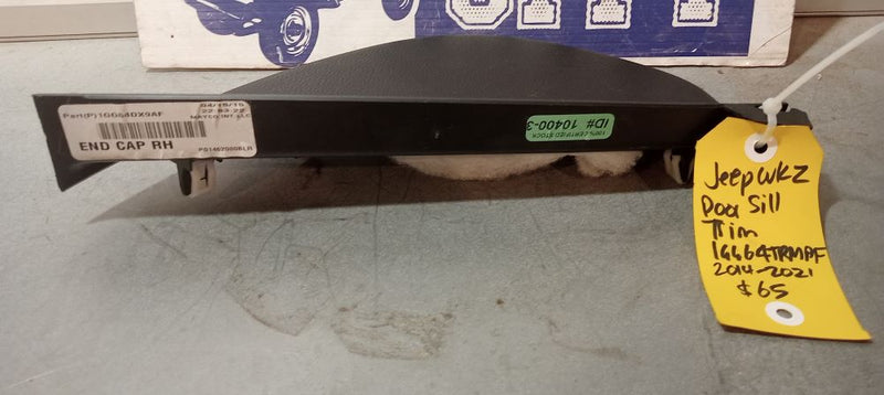 Door Sill Trim Interior Jeep WK2 GC 1GG64TRMPF