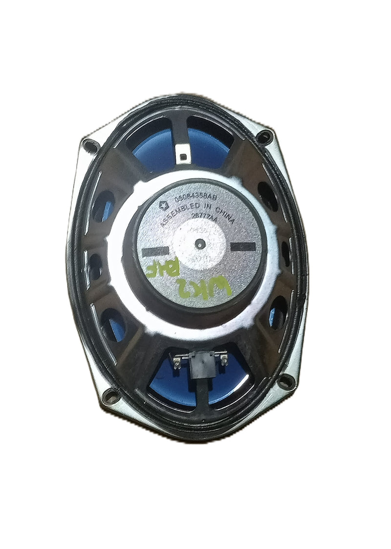 Speaker 6"x9" B Pillar Front Door Speaker Jeep WK2 Grand Cherokee 05064358AB