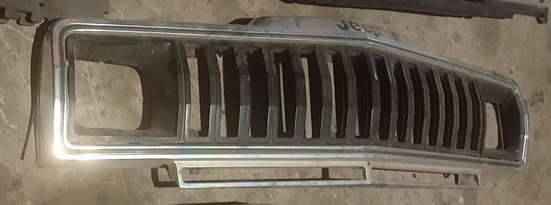 Muscle Grill Jeep SJ & J Series Black Inserts