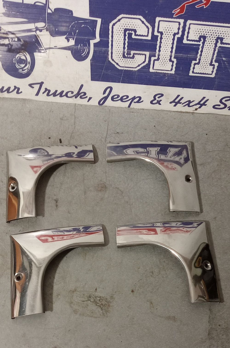 Windscreen Trim Corner Pieces Chrome Jeep SJ & J Series