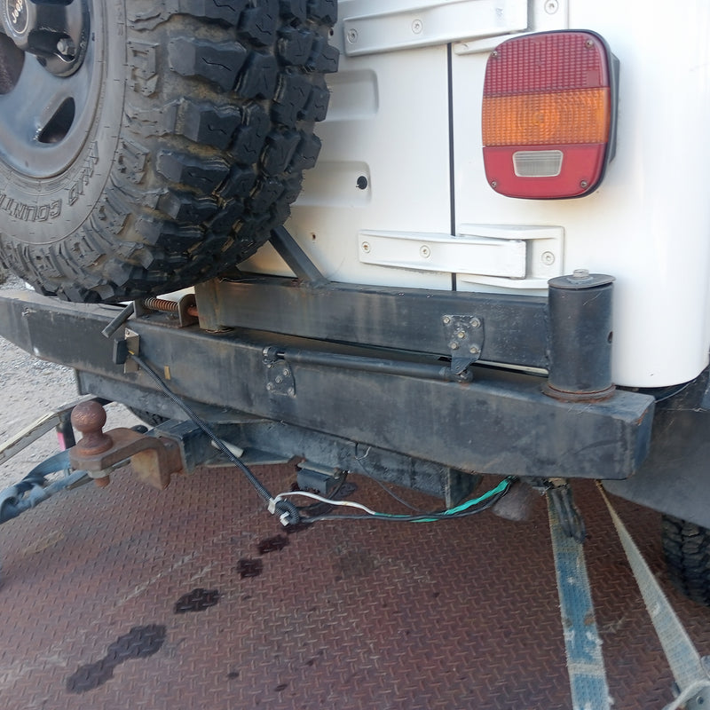 Rear Tyre Carrier and Rear Bumper Jeep TJ Wrangler