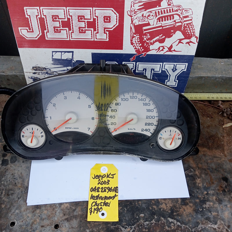 Instrument Cluster Speedo Jeep KJ Cherokee 2003 0482896AE