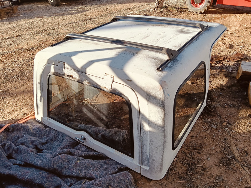 Hardtop White Jeep CJ7