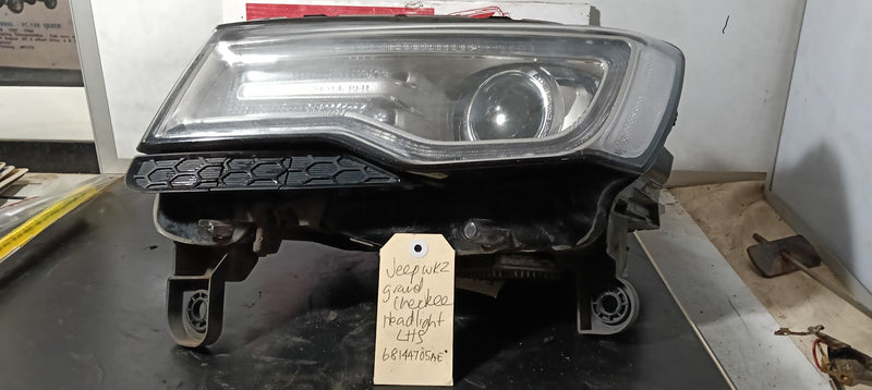 Headlight Xenon LHS Jeep Grand Cherokee 68144705AE #2