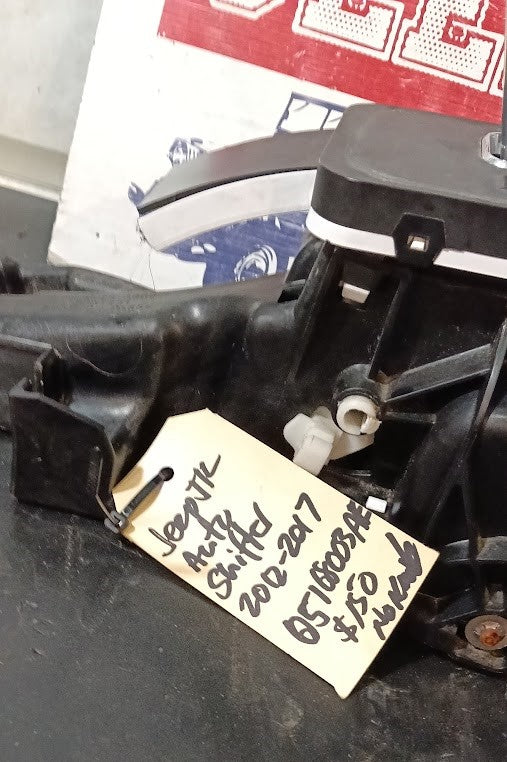 Shifter Assembly Automatic Transmission  Jeep JK Wrangler 05168003AB