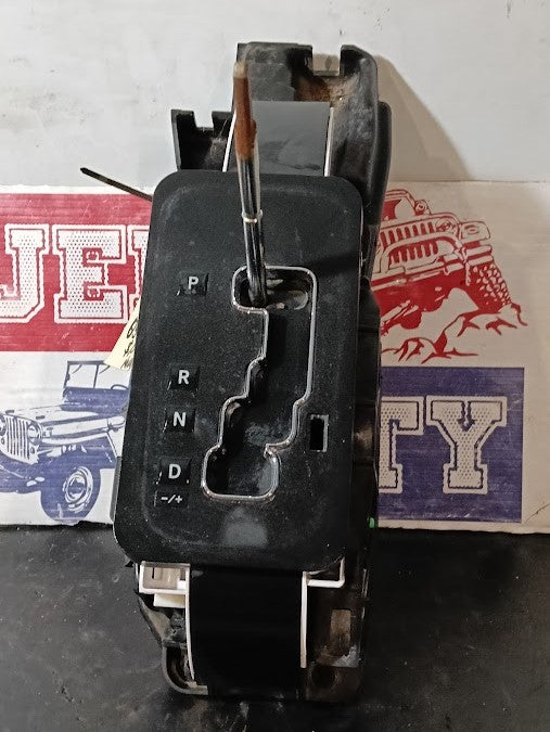 Shifter Assembly Automatic Transmission  Jeep JK Wrangler 05168003AB