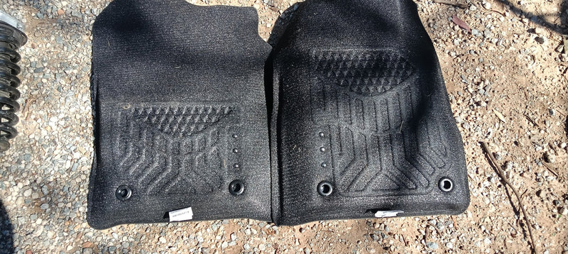 Floor Matt Slush Style Heavy Duty Jeep Grand Cherokee WK2 Front