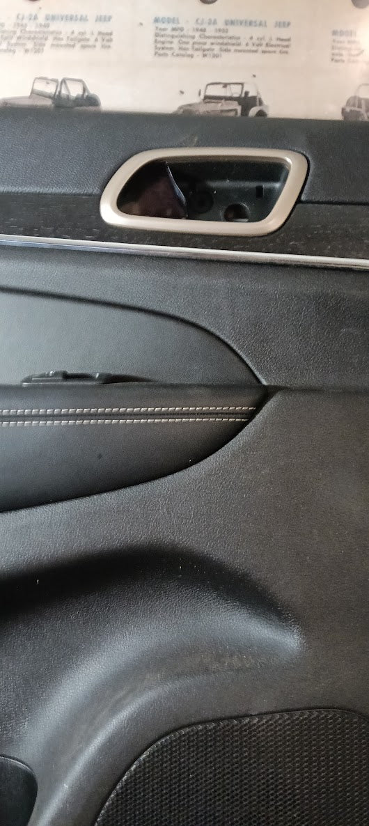 Door Card Trim LHS Rear Jeep Grand Cherokee WK2 5LL811X9AB
