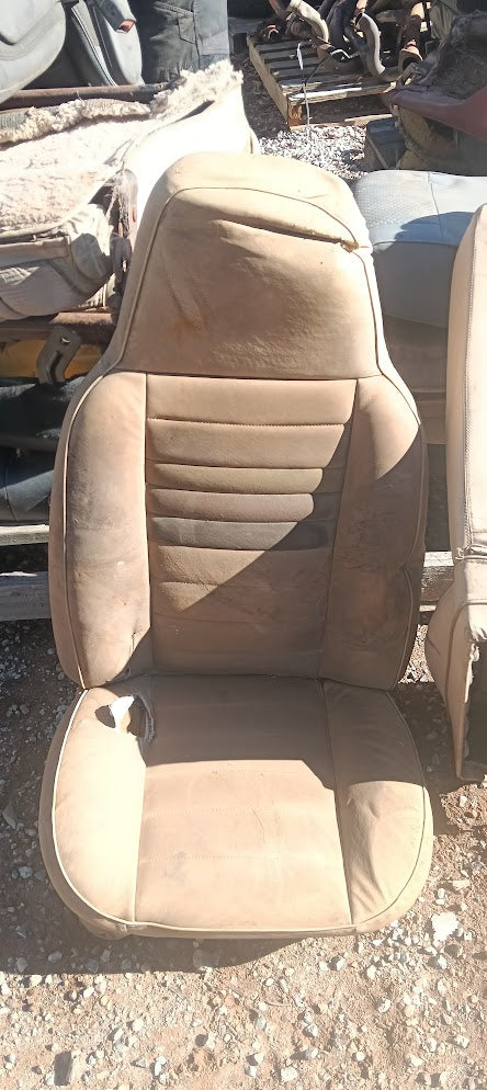Seat Front Right Jeep SJ FSJ Cherokee J Series Tan