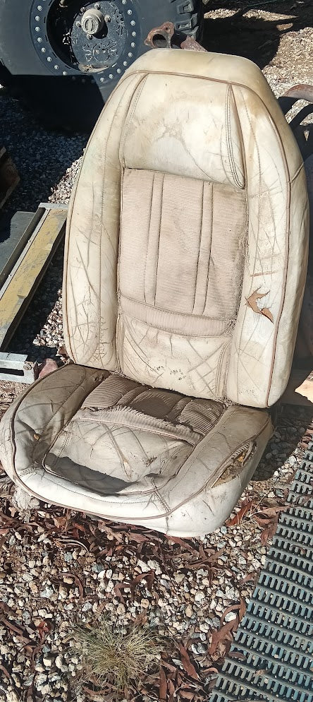 Seat Front Left  Jeep SJ FSJ Cherokee J Series Cream