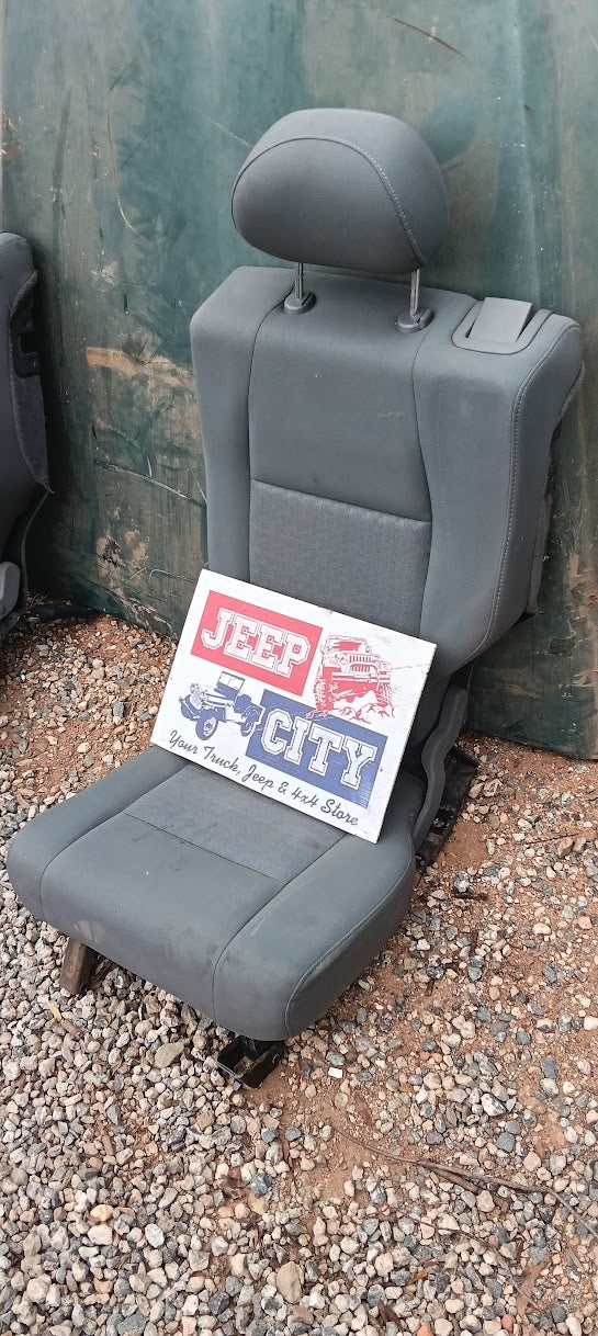 Seat Rear Jeep Patriot / Compass Rear Seat LHS  Grey Cloth