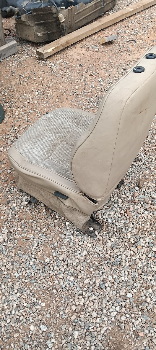Seats Front Jeep XJ Cherokee Beige Left and Right pair