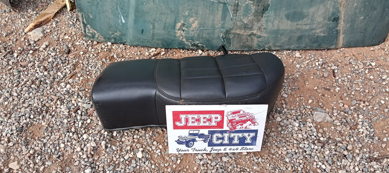 Seat Rear Left Lower Cushion Jeep WJ  Grand Cherokee
