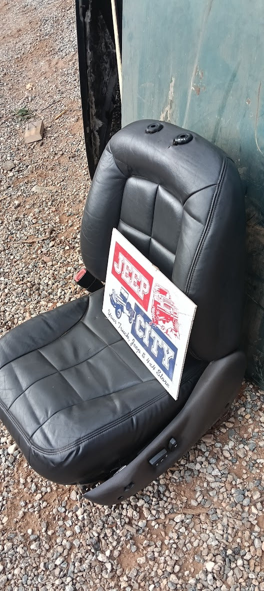 Seat Front Left  Jeep WJ  Grand Cherokee WJ