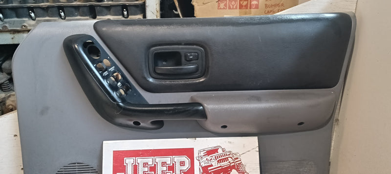 Door Card  Trim RHF Jeep XJ Cherokee  Grey 5214301C3 AB