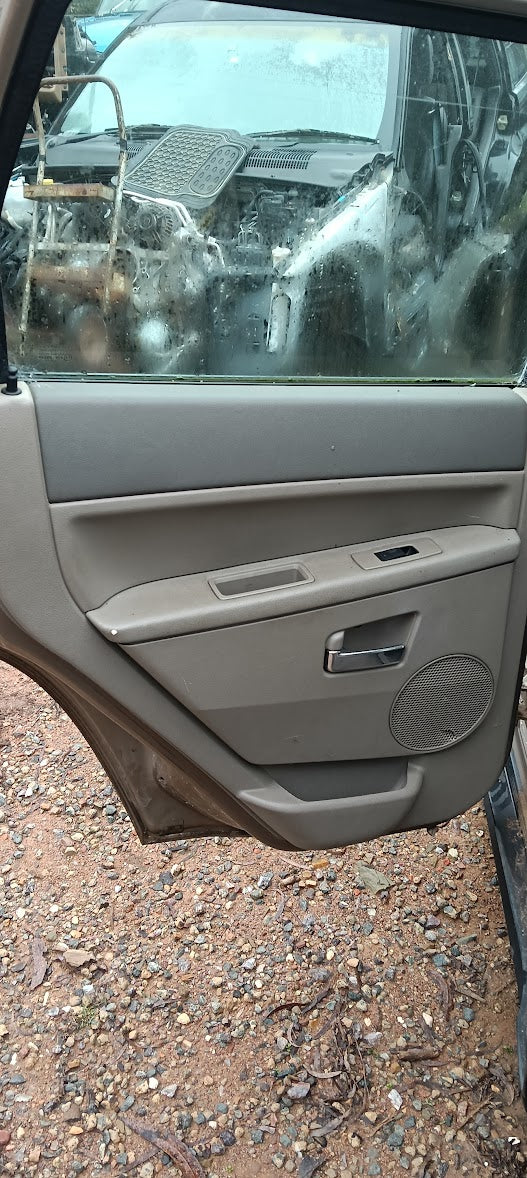 Door Card Trim LHS Rear Jeep Grand Cherokee WH Putah