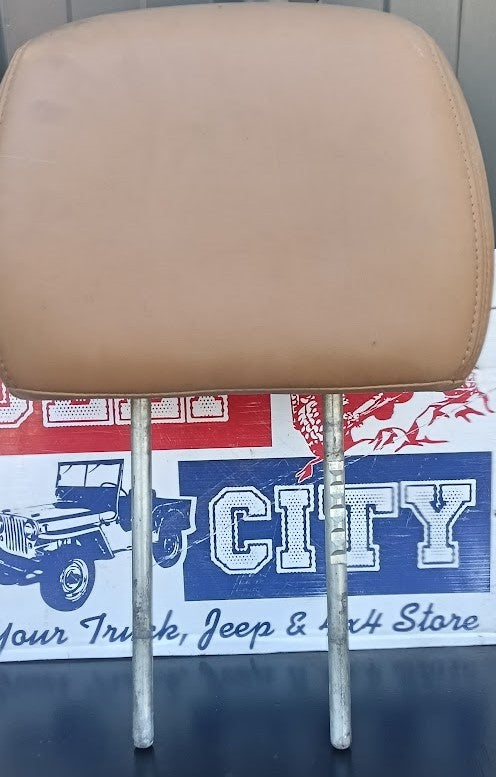 Headrest Tan Leather Jeep Grand Cherokee WJ Front Driver Passenger Left Right