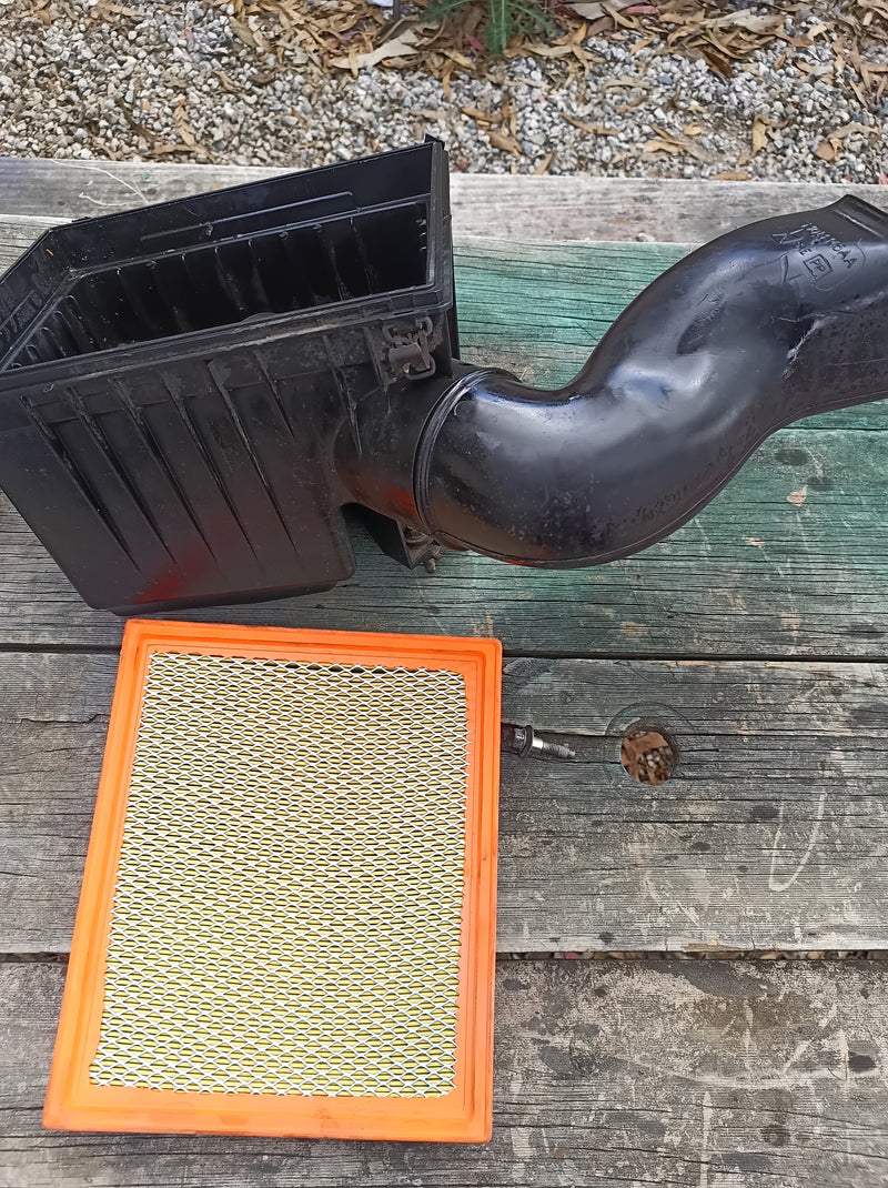 Air Box Assembly Jeep WJ Grand Cherokee