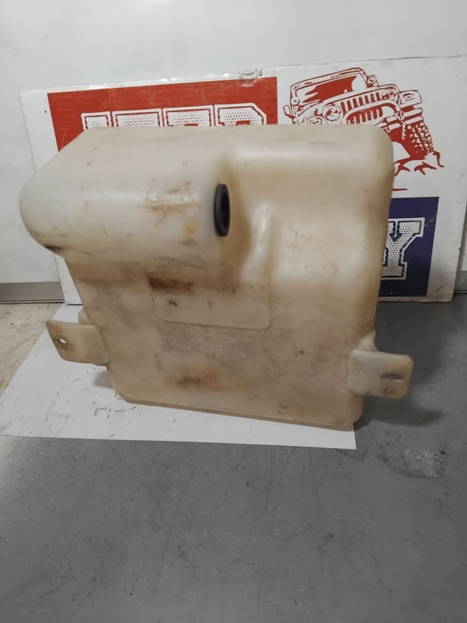 Washer Bottle Reservoir Jeep SJ Cherokee J10