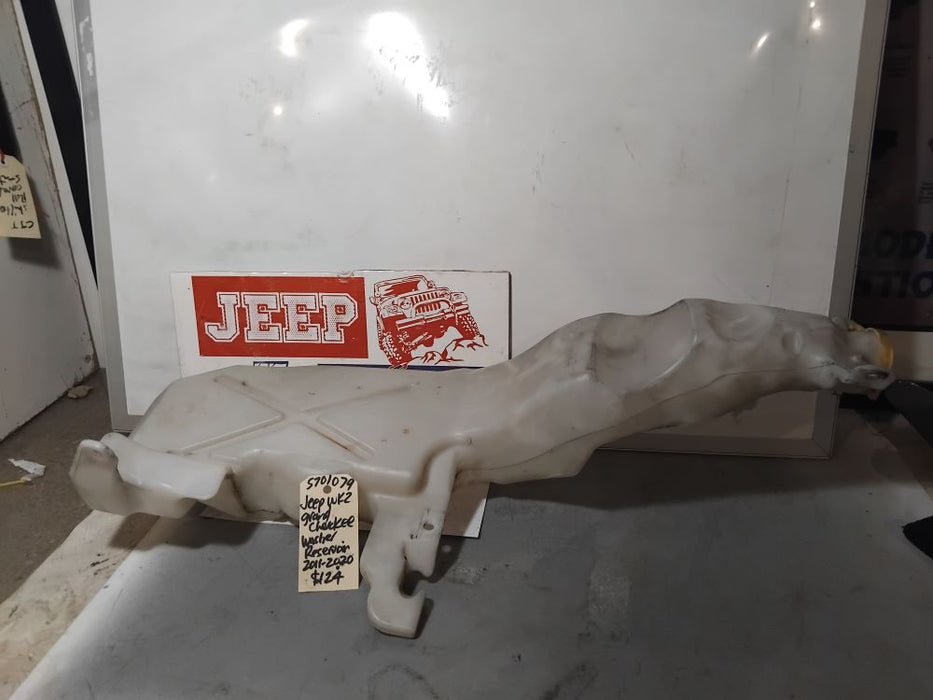 Washer Bottle Reservoir Jeep WK2 Grand Cherokee