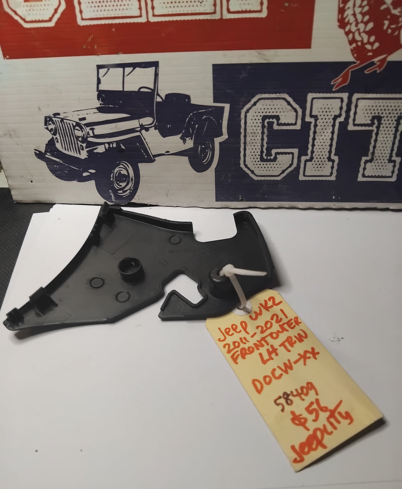 Trim Front Outer Seat Jeep Grand Cherokee WK2 DOCW-XX 58409