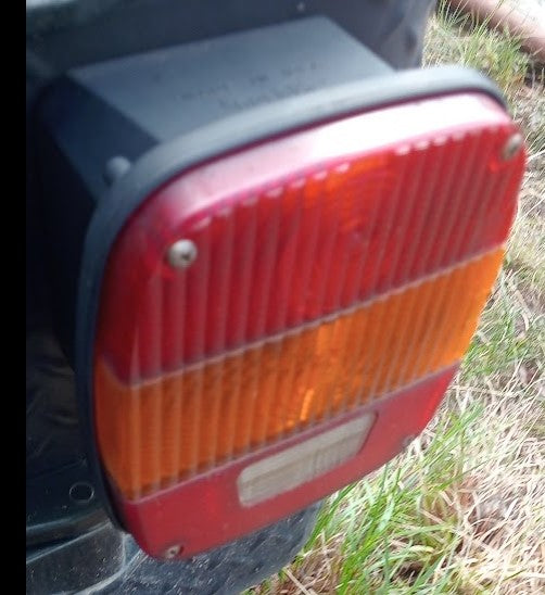 Taillight Jeep TJ wrangler RHS Rear 1997-2006 Preowned