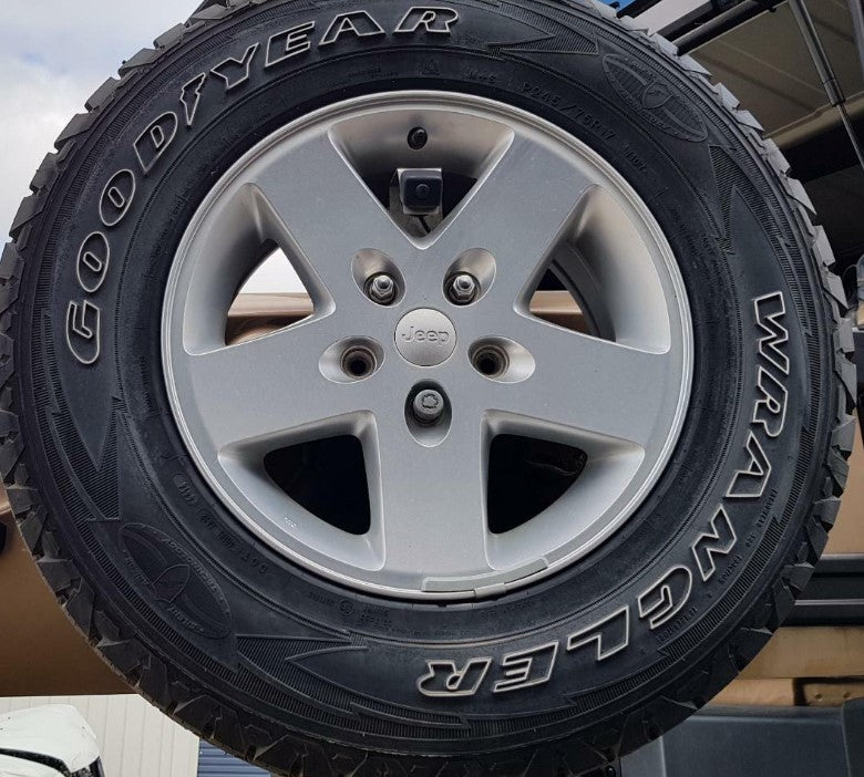 Tyre 245/75R17 Goodyear & Wheel 17x7 5/127 ET44  Jeep Wrangler JK 2007-2017 Factory