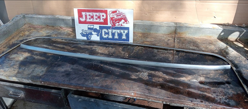 Trim Rear Tailgate Window Surround & Tailgate Trim Jeep SJ Cherokee