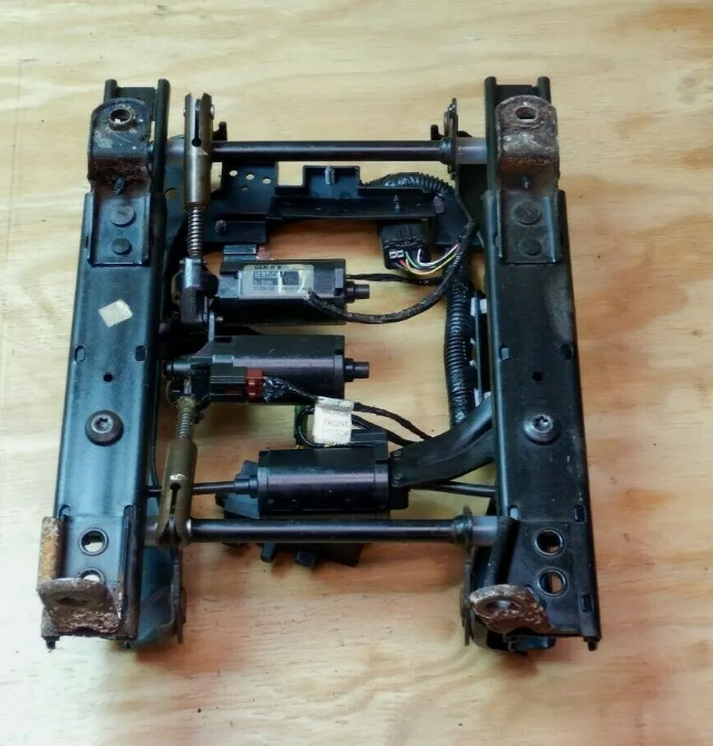 Seat Base Jeep Grand Cherokee WJ Drivers Electric No memory RHF