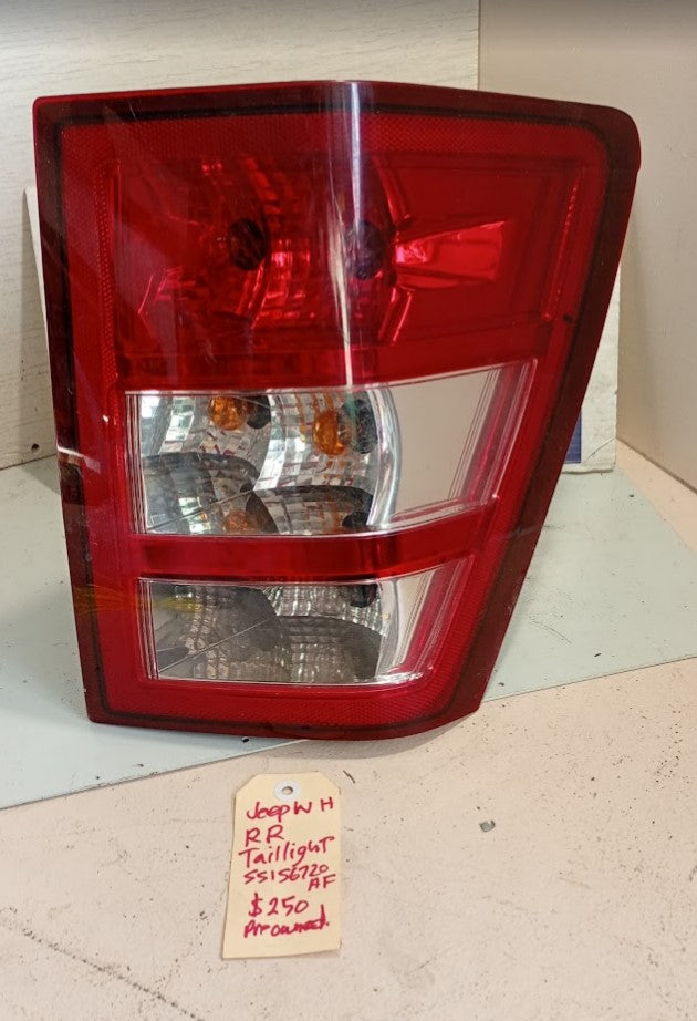 Tail Light RHR Jeep Cherokee WH WG Grand Cherokee 55156720AF