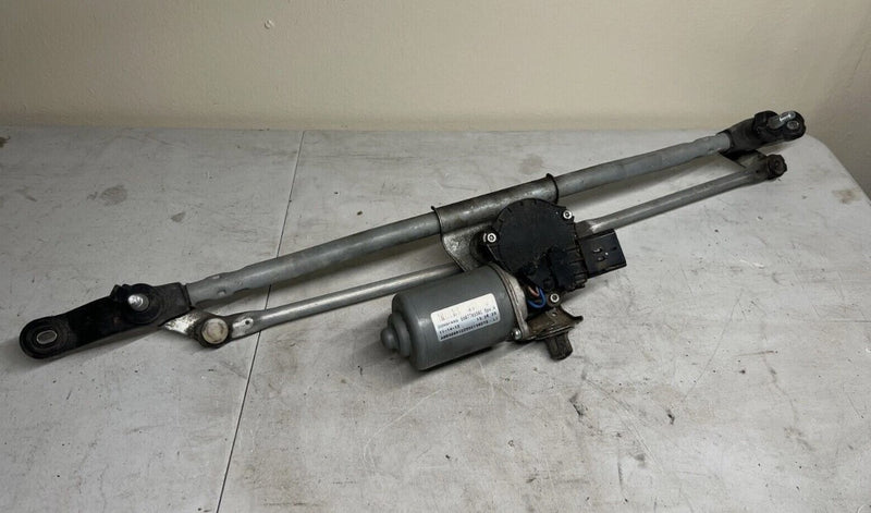 Wiper Arm Assembly with motor Jeep JK Wrangler 55077858AC