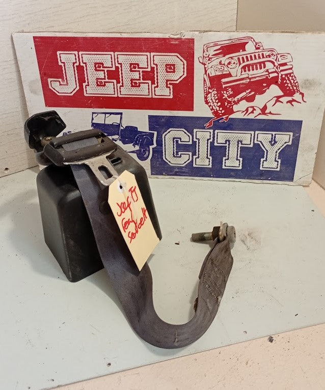 Seat Belt Rear L or R Jeep TJ Wrangler 97-06 – Preowned