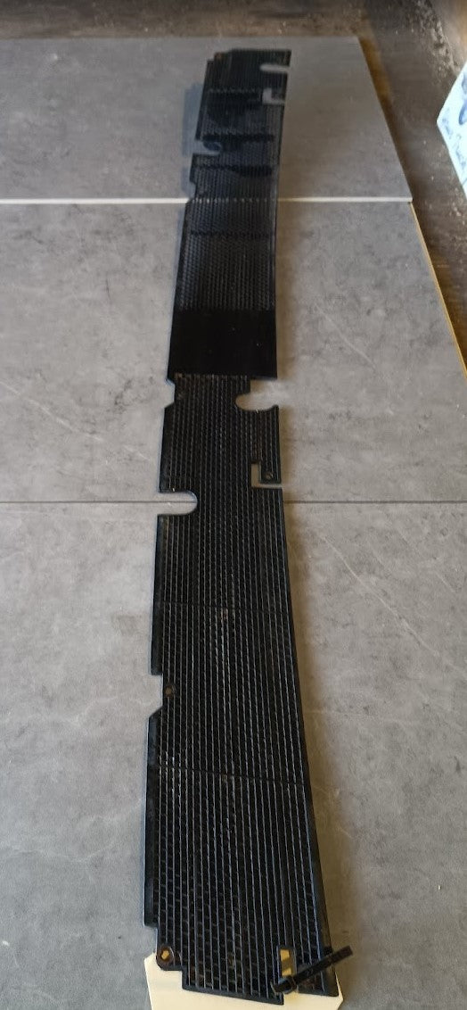 Cowl Grille Jeep XJ Cherokee 2001 55008833AB