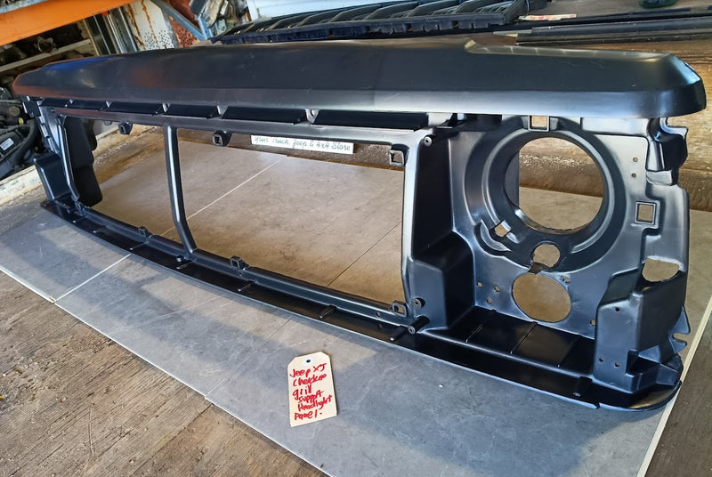 Header Panel Jeep XJ Cherokee NEW 83506616