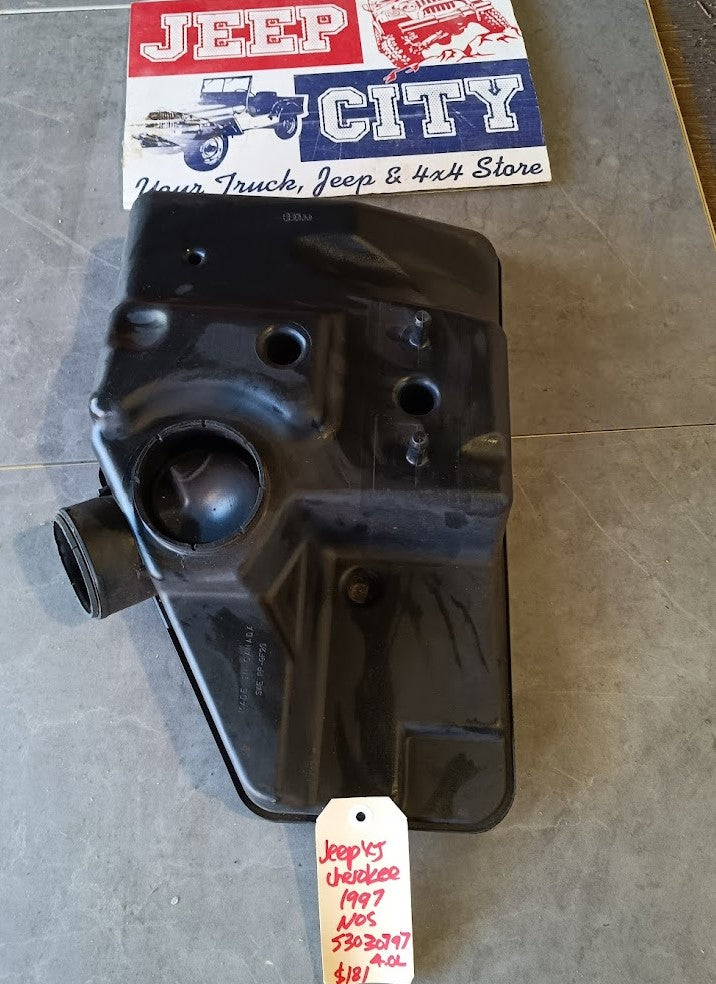 Air Cleaner Resonator Jeep XJ Cherokee NEW 53030797