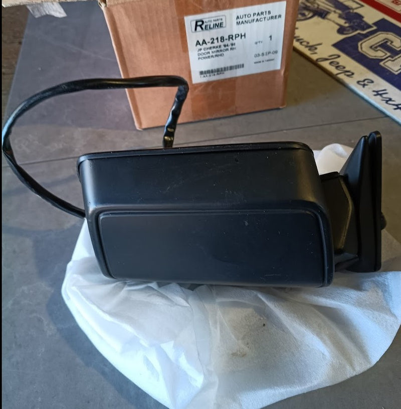 Mirror Power Black RHS Jeep XJ Cherokee 55075432 New