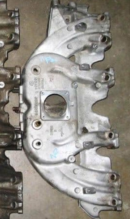 Manifold Intake Jeep 4.0L TJ 04854036AC 2005-2006