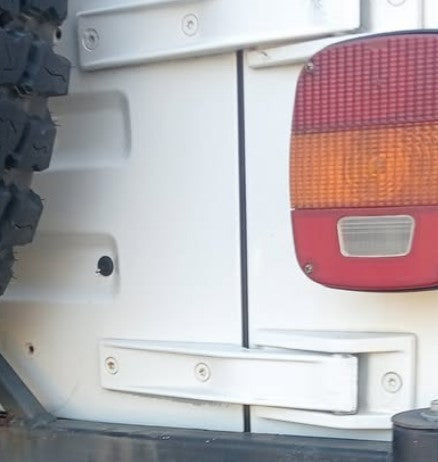 Tailgate Jeep TJ Wrangler white