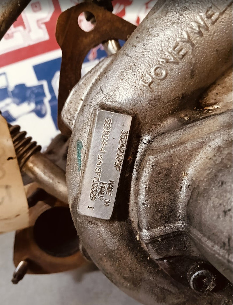 Turbocharger 3.0 CRD V6 4x4 184kw 250 HP 35242180F