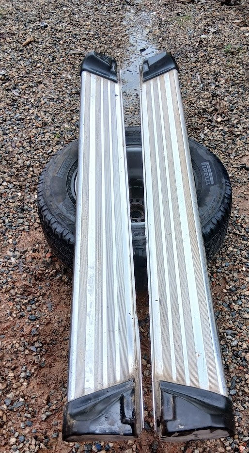 Side Steps Running Boards Jeep XJ Cherokee Black